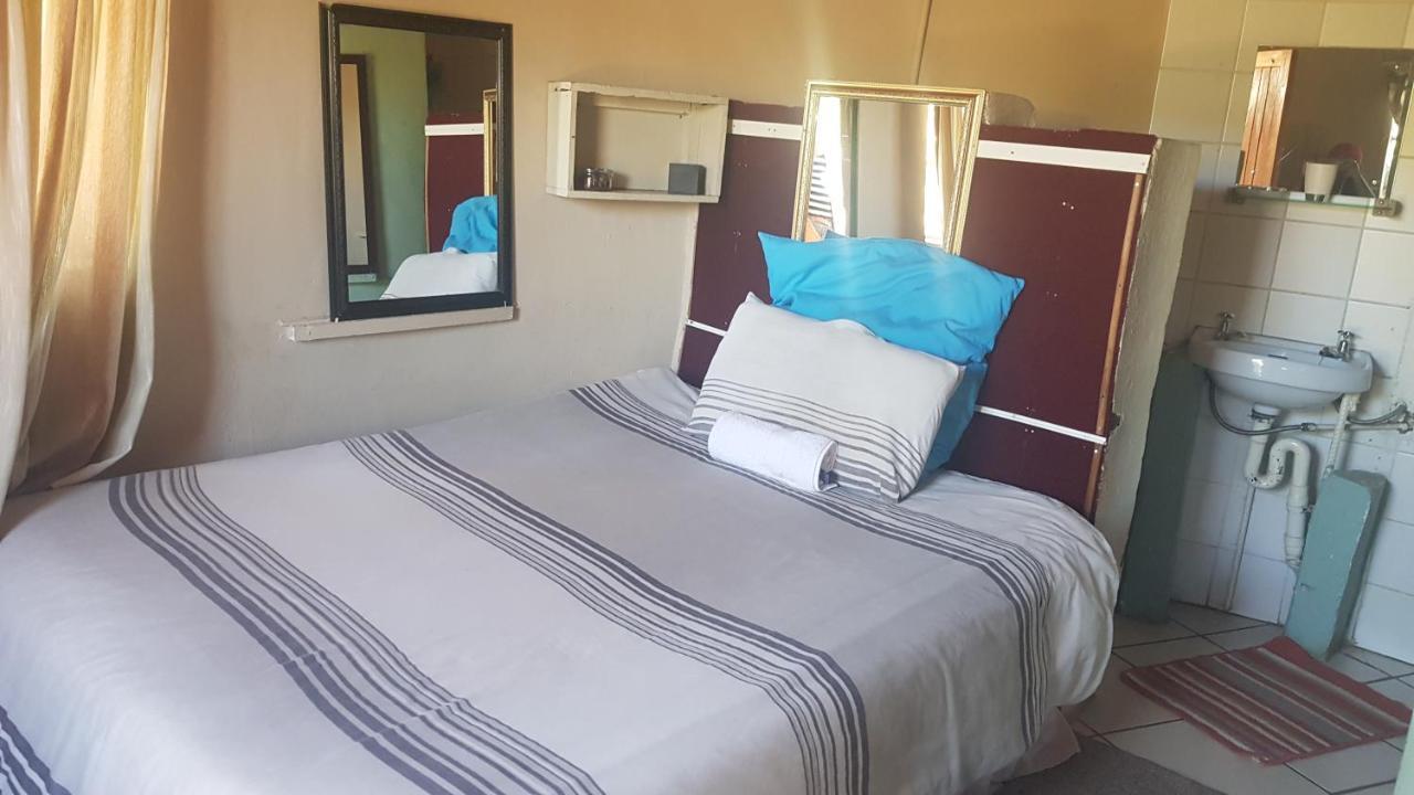 Chocks Guest House Lejone Luaran gambar